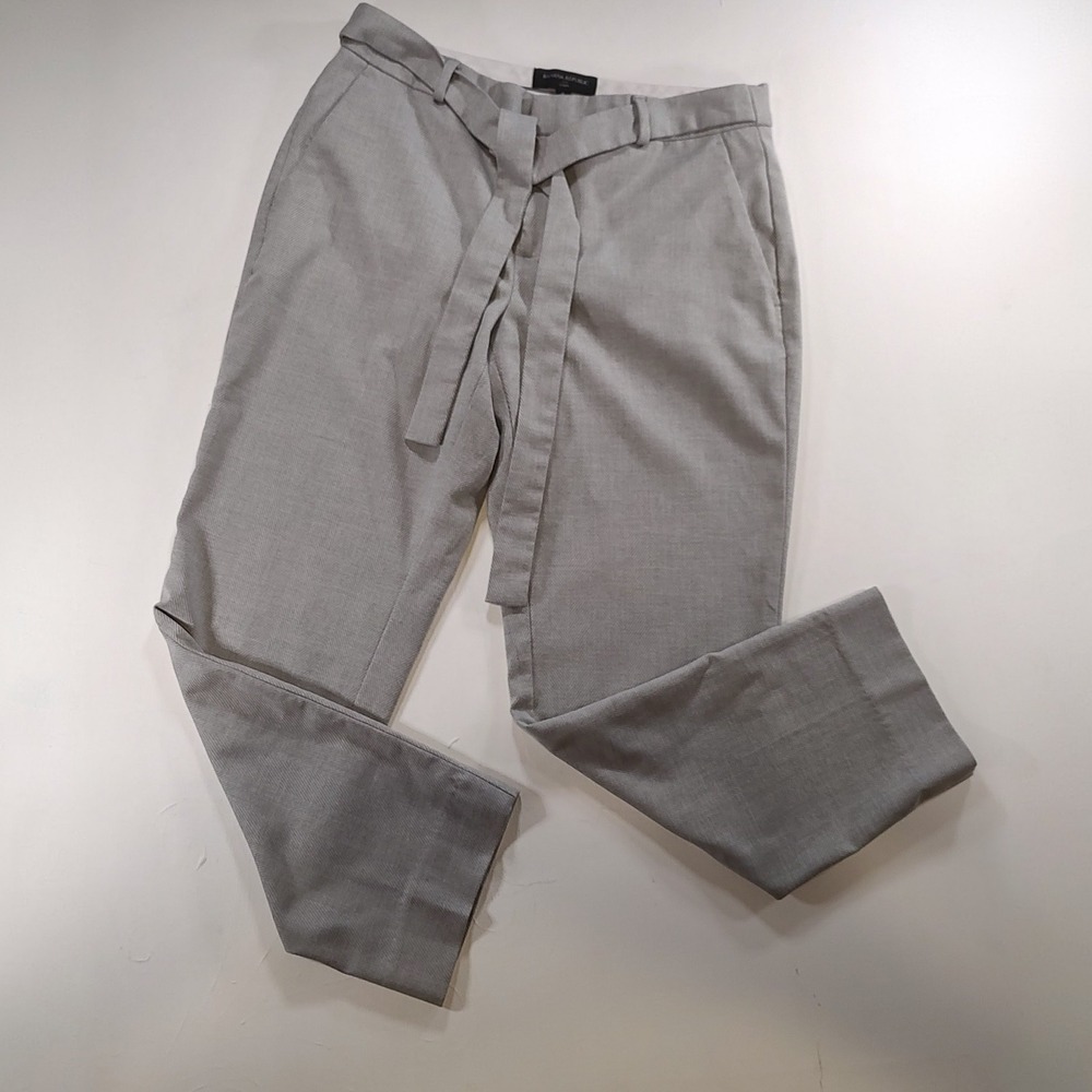 Banana Republic Avery Gray Herringbone Tweed Belted Capri Pants Size 8